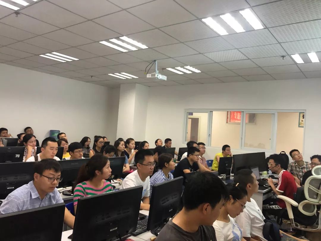 Java培训：引领技术新潮的方向舵