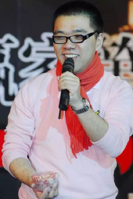 掌声有请钟sir餐饮行业资深操盘手