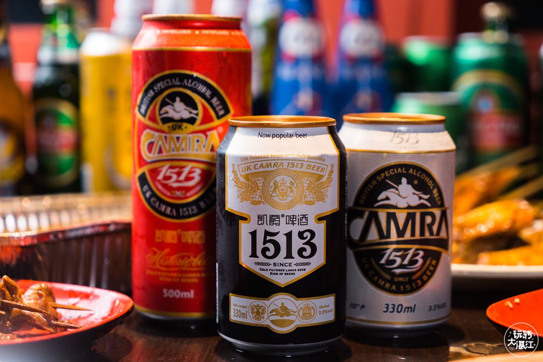现在店里1513啤酒买3送1,不用花大钱就能美美得小资一番.