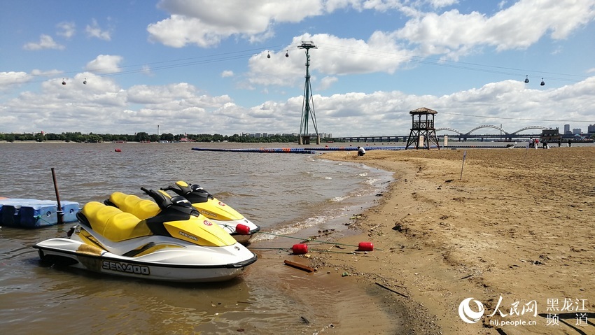 哈尔滨九站公园码头3000平方米游泳区域免费开放(图)