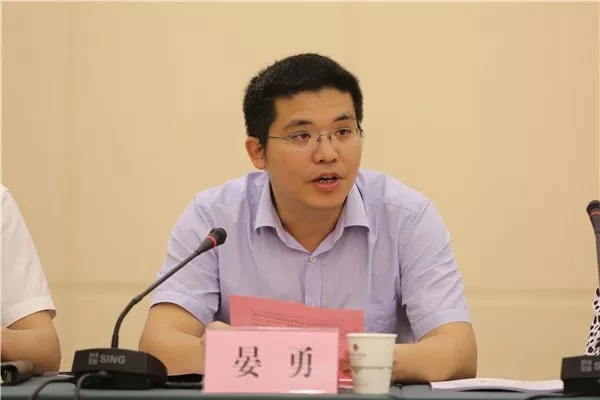 在随后的高峰论坛研讨会上,中央民族大学教授林继富,中央民族大学教授