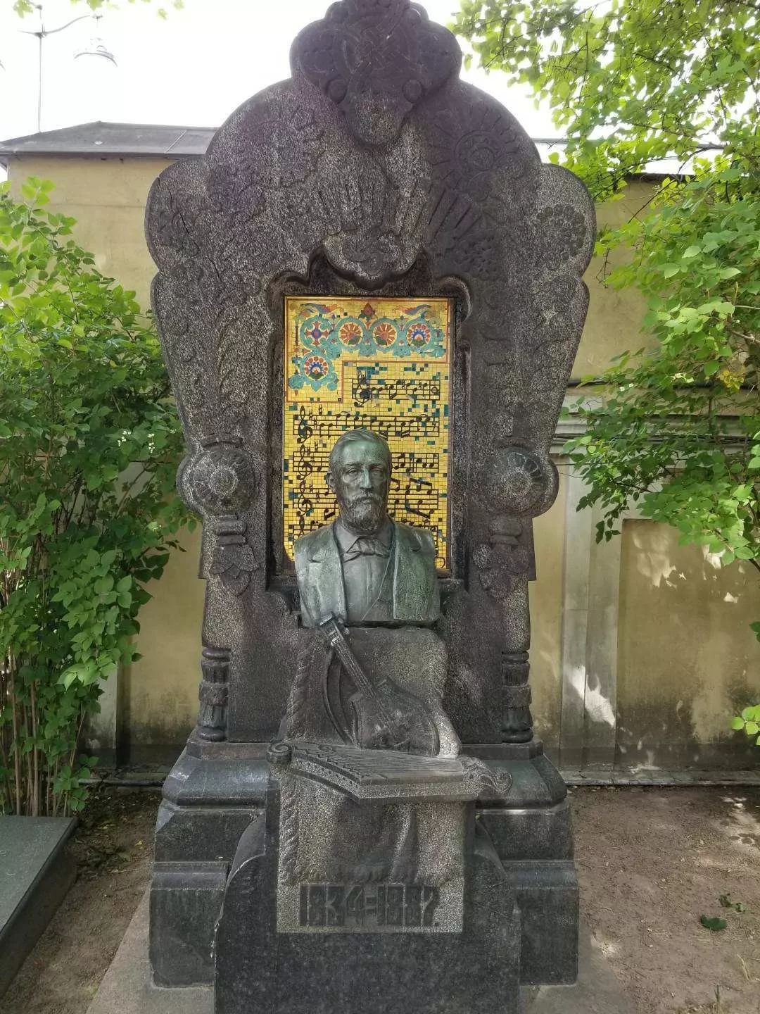 跟着音乐去旅行