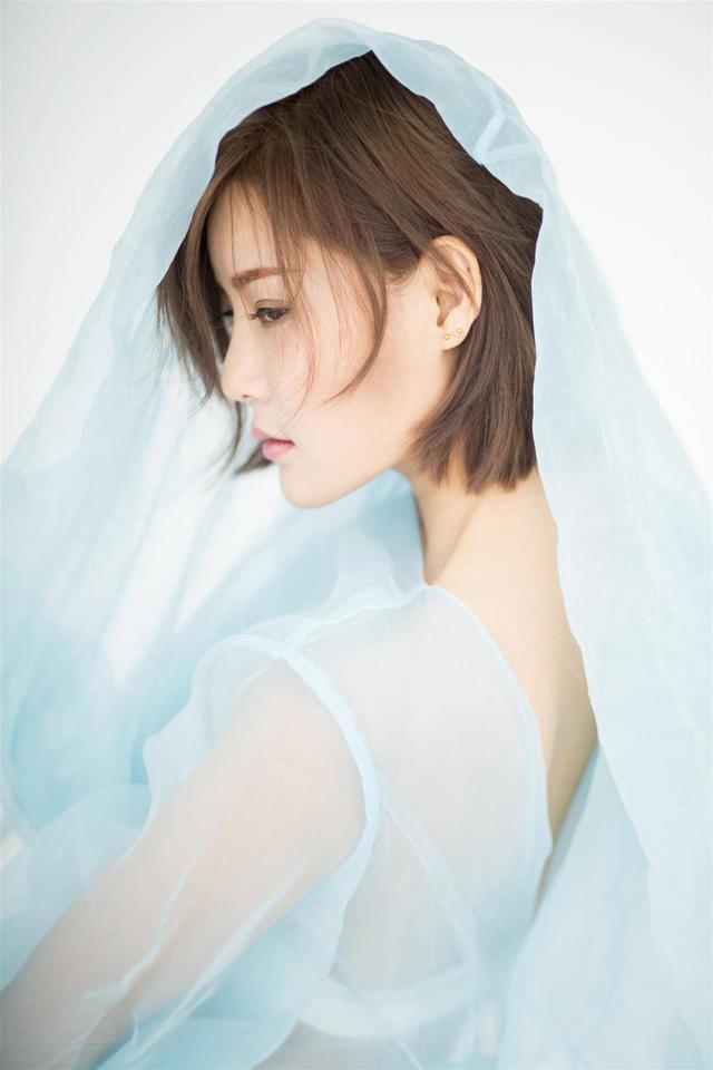 唐古朝思暮想拿下酷狗飙升榜top3将直播首秀新歌