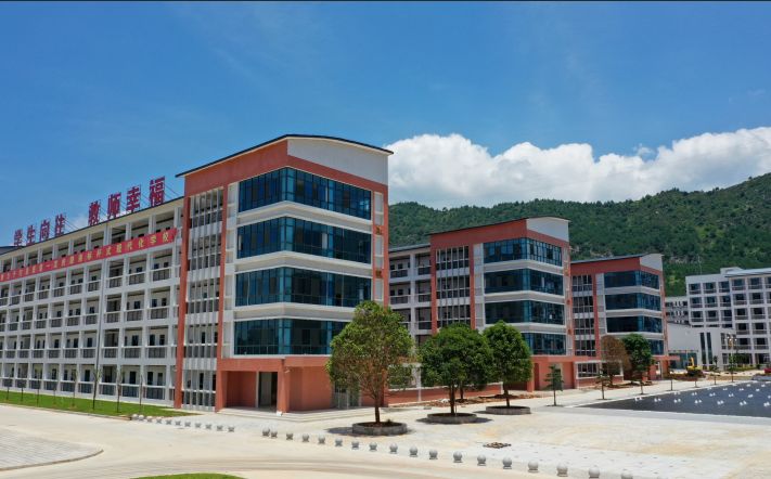 免费复读还能赚学费大余衡水实验学校与你相约在追梦路上