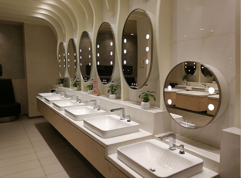 让人进门就有购物冲动的商场是这样做的