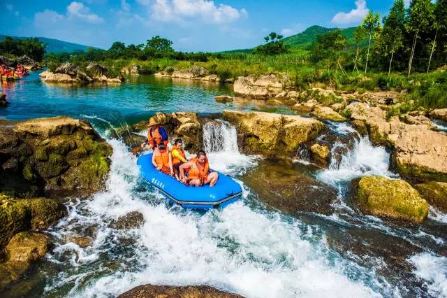 贵港出发去漂流,附地址,攻略. 赶紧去浪!