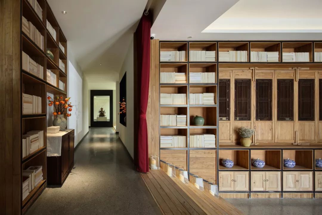 5h,带娃睡进2800平徽派大院,亲子loft躺看烟雨湖景,信步打卡宏村拍