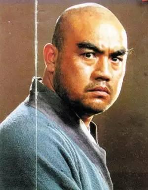 98版水浒传珍贵剧照林冲看电视潘金莲和武大郎跳舞