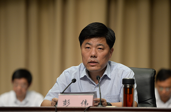 县召开文明城市创建暨新时代文明实践中心建设试点工作推进会_卞建军