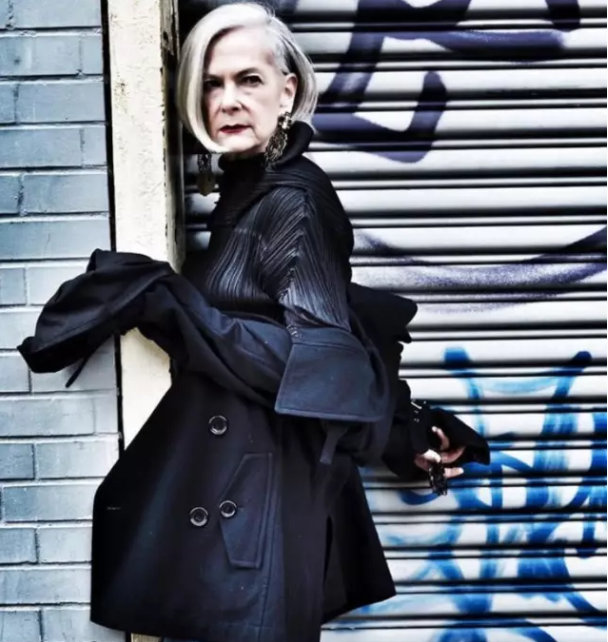 这些爷爷奶奶依旧可以玩freestyle!_lyn