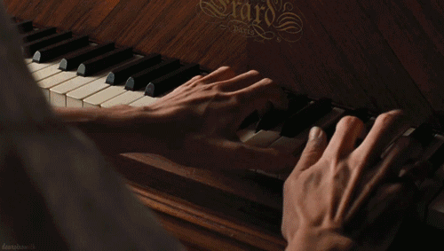 为什么一对一指导仍然是主要的钢琴教学形式?