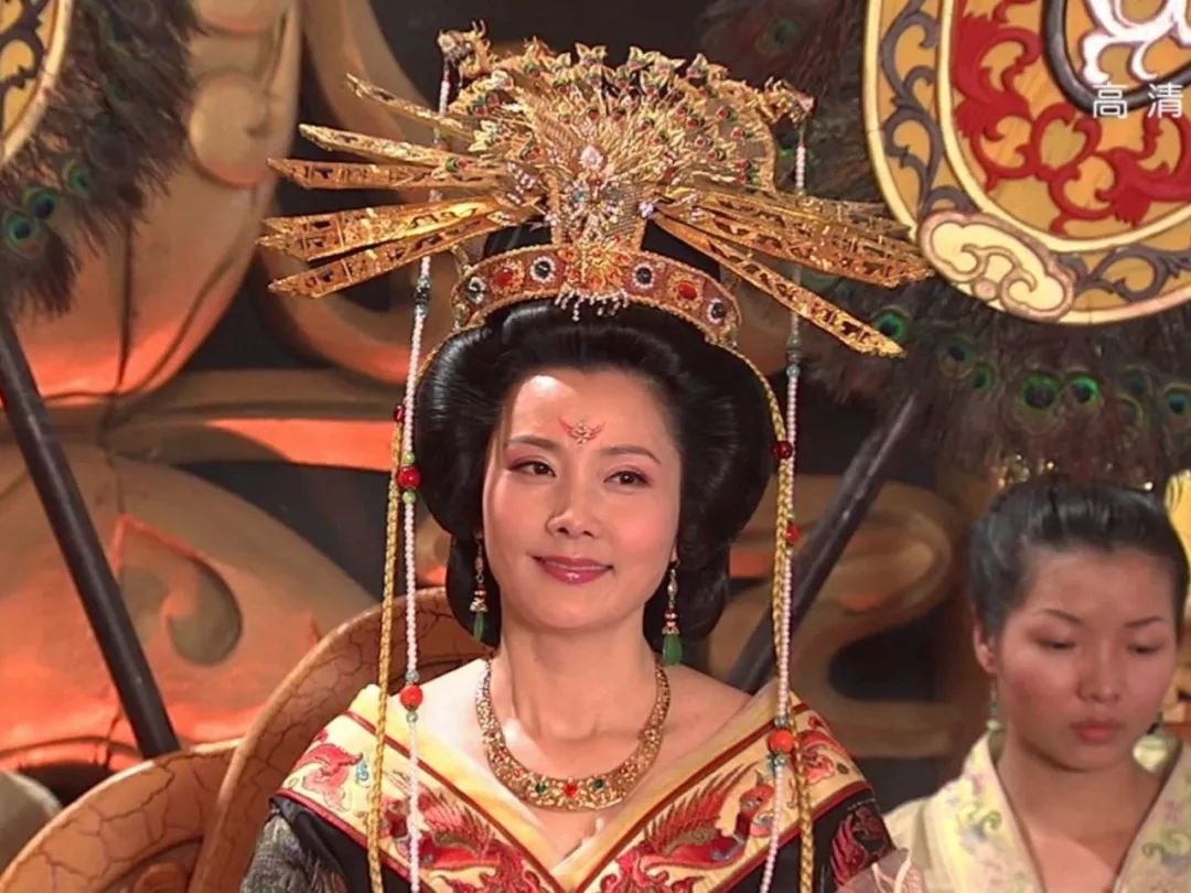 开元二十二年七月,唐玄宗的女儿咸宜公主在洛阳举行婚礼,杨玉环也应邀