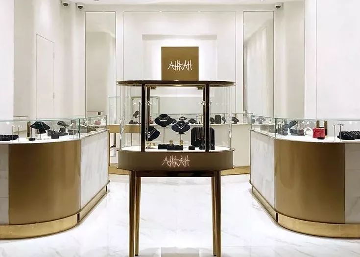 一大波中国首店入侵mall最skr消费趋势来了