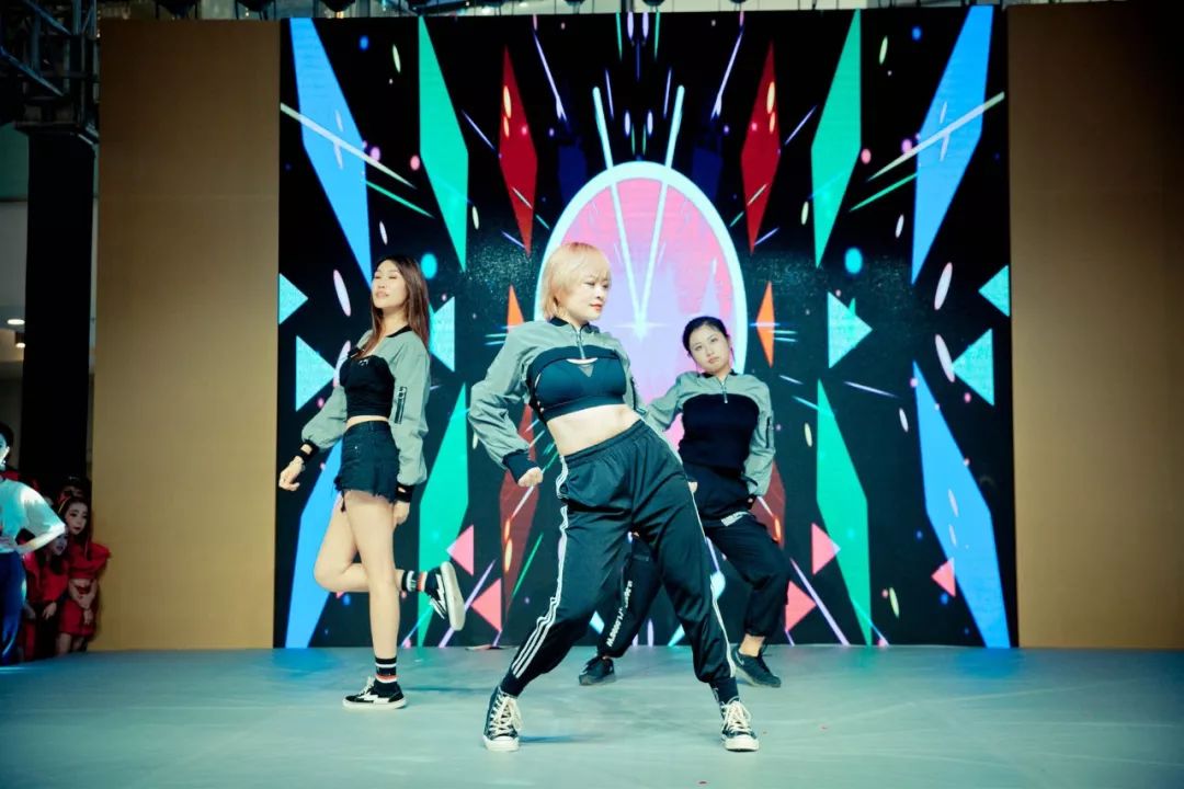 回顾跃动舞蹈9周年精彩花絮一个环节都不要错过