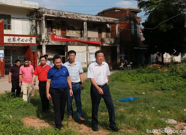 李波摄6月20日下午,市委副书记,政法委书记周太强同志深入到杨梅镇水