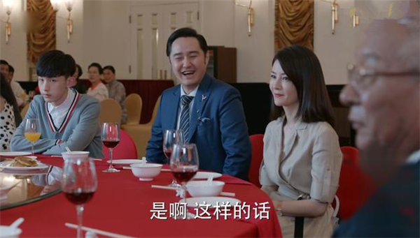 反派专业户演了《少年派》学霸钱三一的父亲,也不像好人!_冯雷