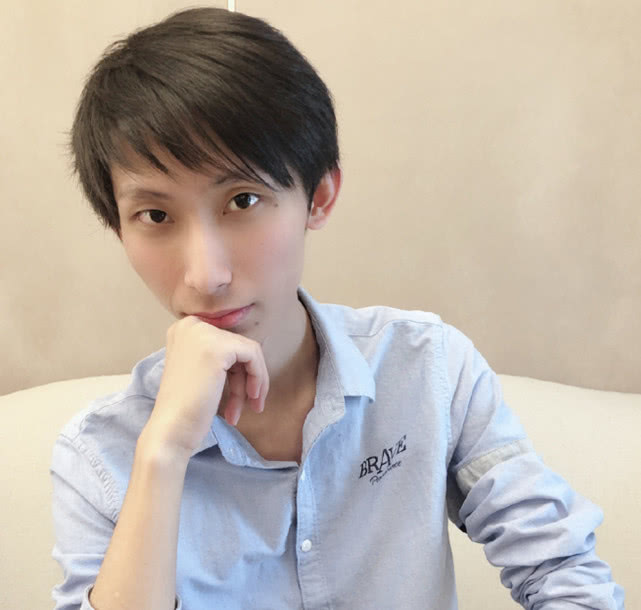 国服第一李白耀神生日会大牌云集,更有梦泪甜蜜双排!