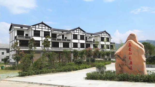 金蚕小镇县长召开专题办公会议来推进