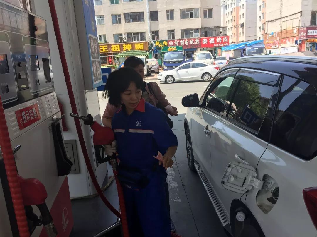 最美员工④号丨用勤奋书写人生魅力篇章吉林市分公司西安路加油站站长