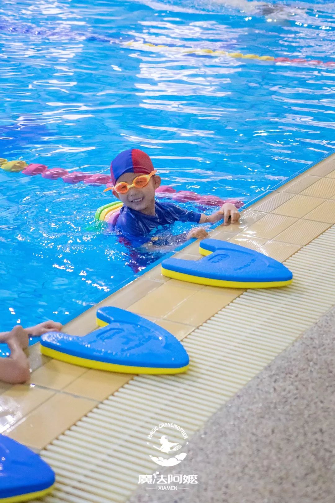 低至205元次执教30年的专业教练教游泳还有水上乐园温泉水疗汗蒸享不