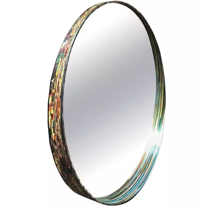 镜子是什么颜色的