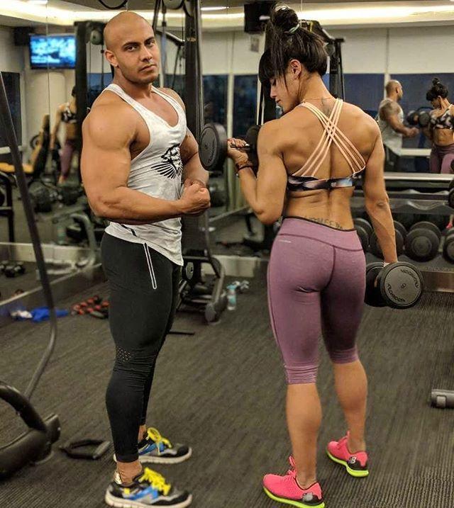 美貌印度健身姑娘瘦子转型强壮无法理解网友为何害怕肌肉女