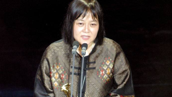 原创上海三部曲与三部电影它的作者是女导演彭小莲