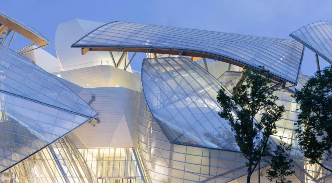 解构主义建筑大师弗兰克盖里10个作品合集来了