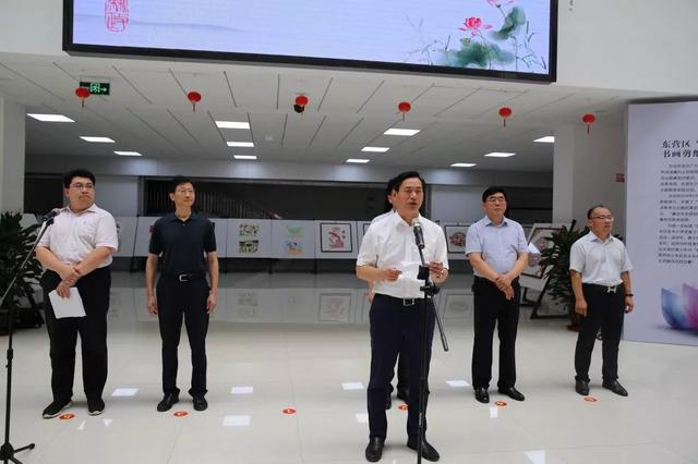 仪式上,区委常委,区纪委书记,区监委主任赵东良同志讲话,他充分肯定了