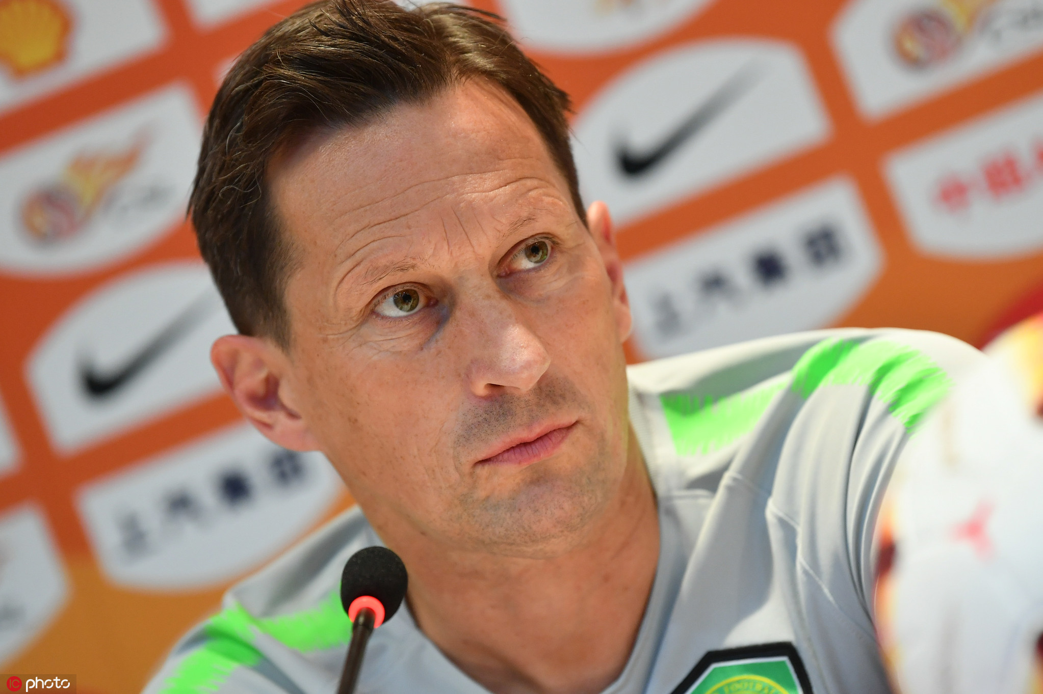 施密特:富力比赛有不确定性 有时候打得非常漂亮