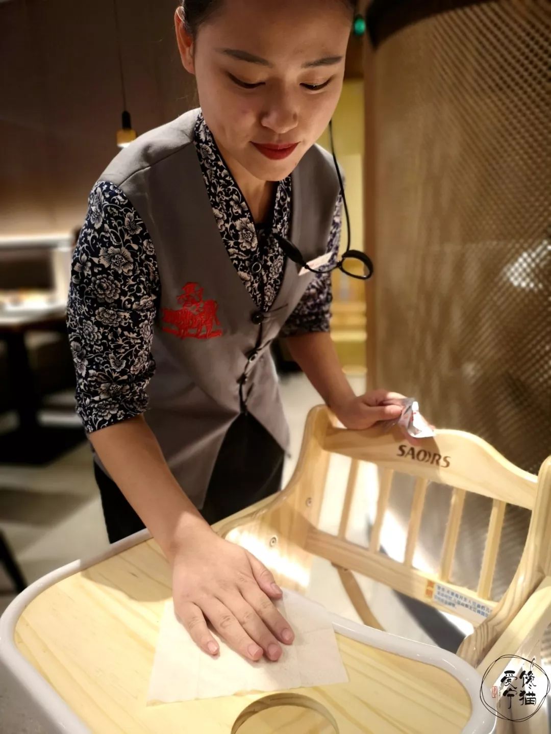 庄里这家店服务太变态男朋友还没进门就慌了