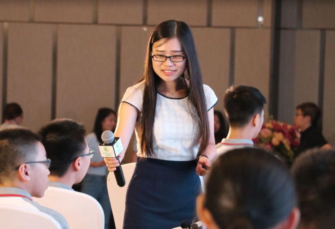 最后翼课君想引用一位从教 11 年的教师的话语,送给那些误解过老师这