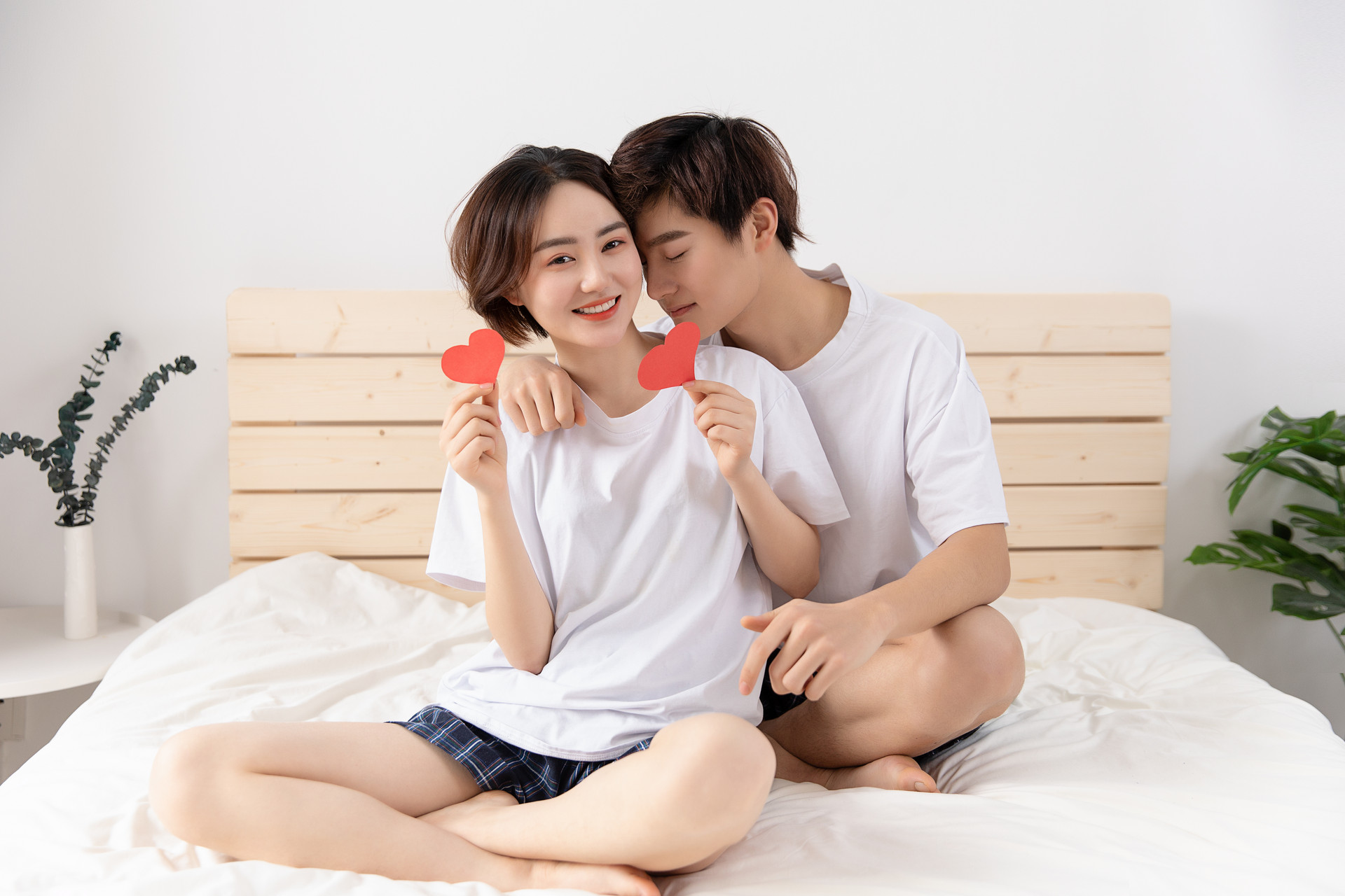 我们在日常生活中,除了男女朋友这种关系之外,也需要关系较好的同性