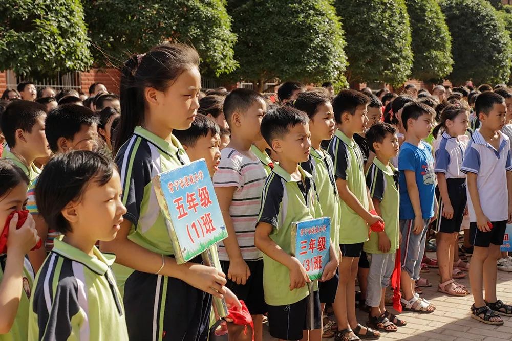 防患未"燃"| 常宁莲花小学积极开展消防演练 切实筑牢安全防线
