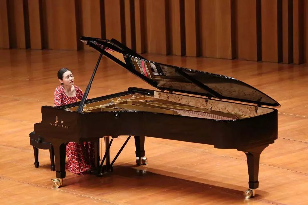 柴赛话题长江钢琴以品质入选这些就是最好的答案