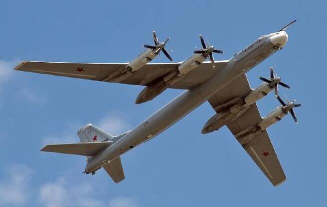 俄罗斯发出最强警告战略核轰炸机闯入日本领空给我们上了一课