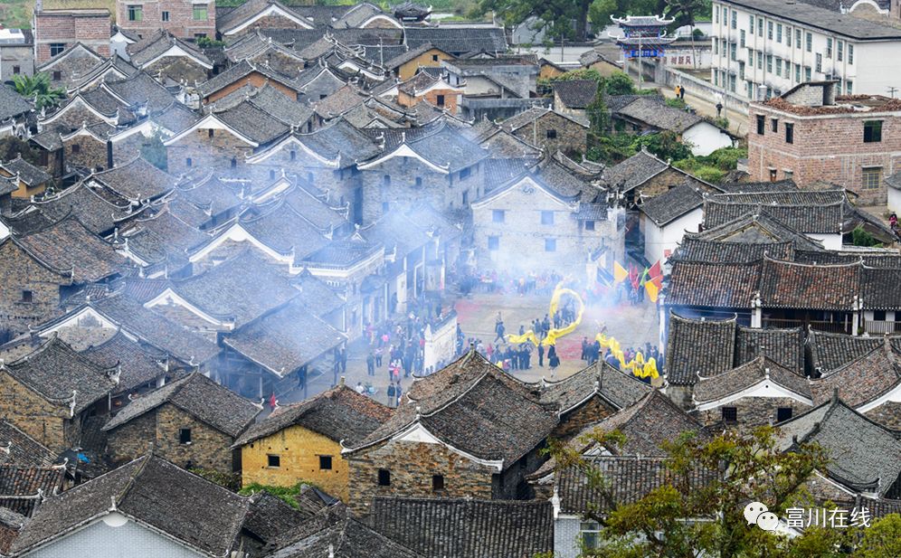 来源:富川在线贺州市八步区贺街镇河西村贺州市八步区桂岭镇善华村田