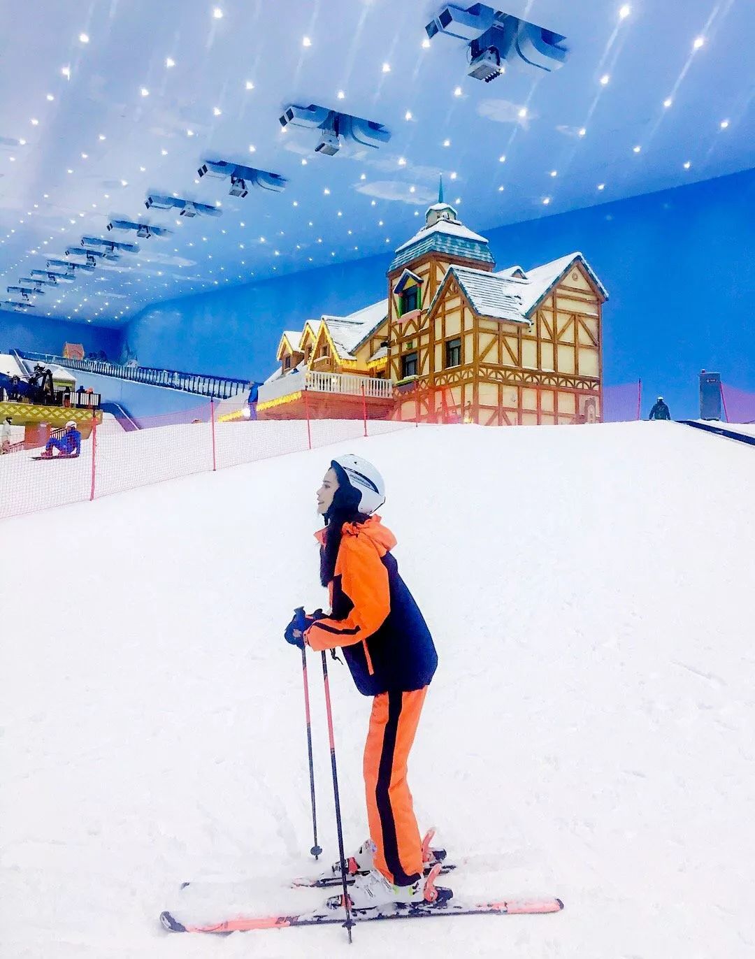 看上去就像阿尔卑斯山的冬天一样室