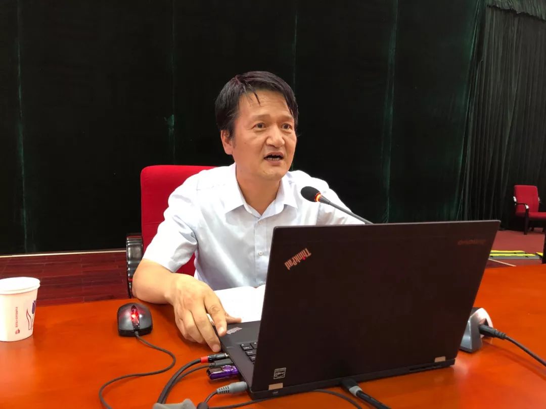 中国书协书法培训中心第十二期导师工作室开学并举行首次面授教学_高庆春