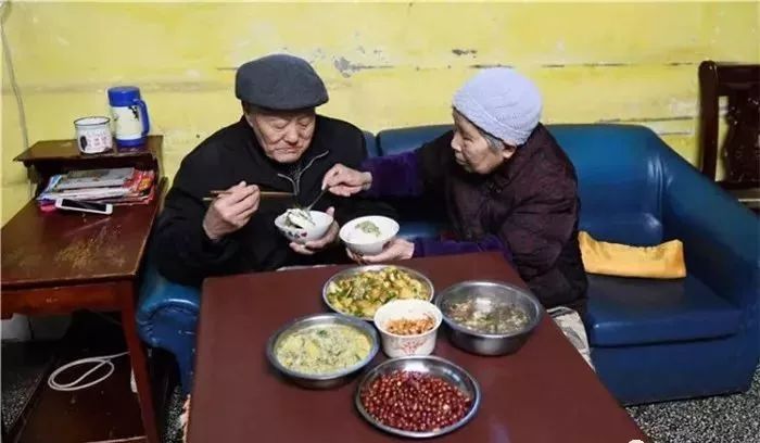【好人365】张富清 95岁老党员的初心本色