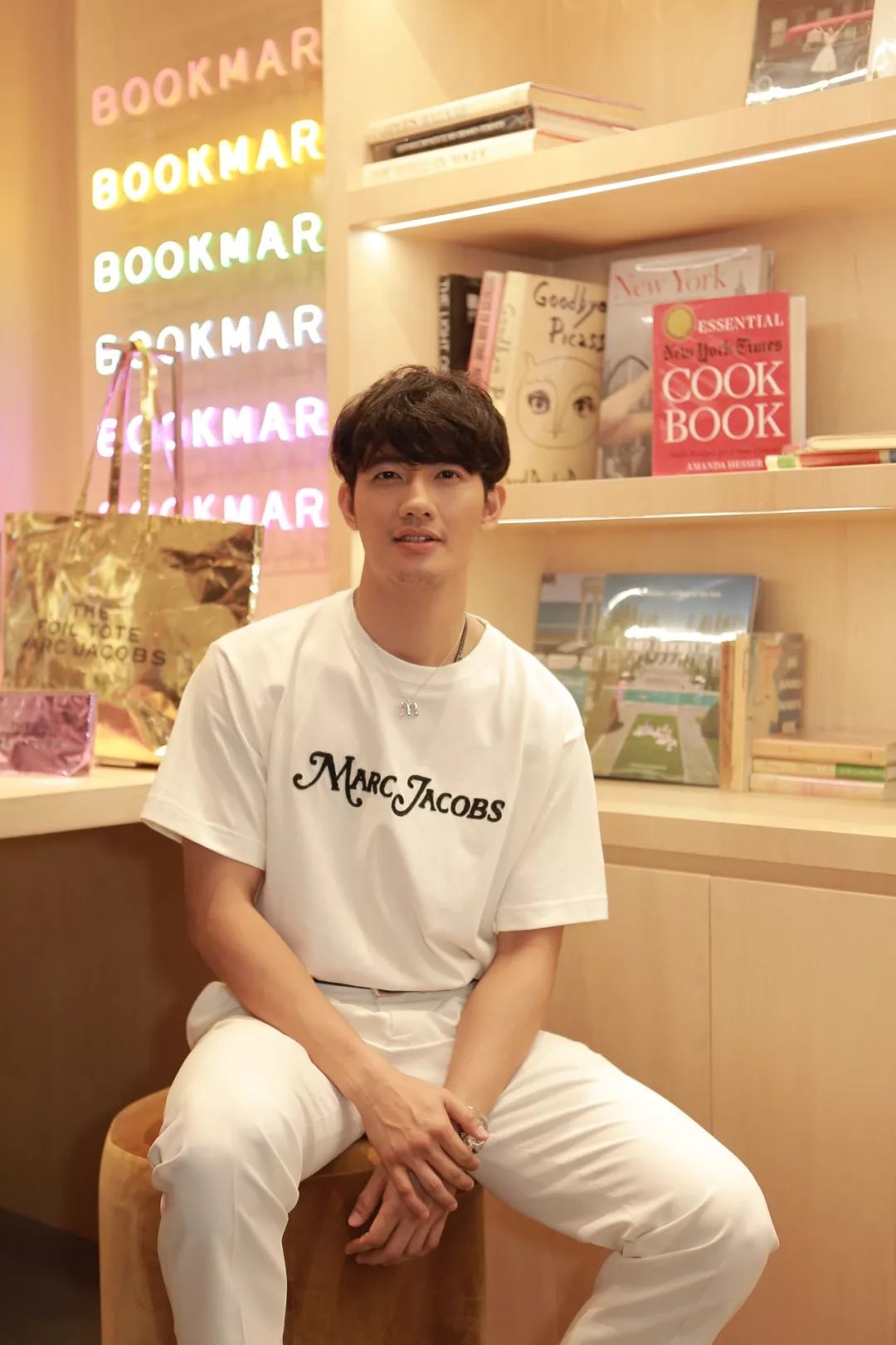 演员 baifern吕爱惠模特linn mashannoad,演员pae arak amornsupasiri