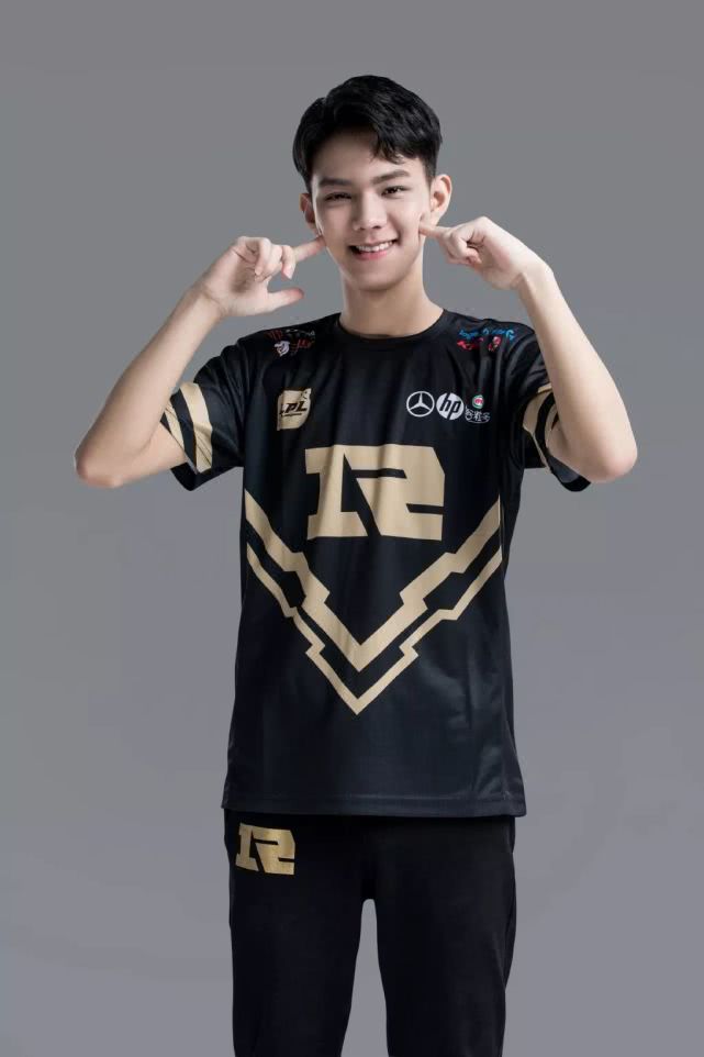 rngwink遭处罚因在韩服排位中嘴臭喷人