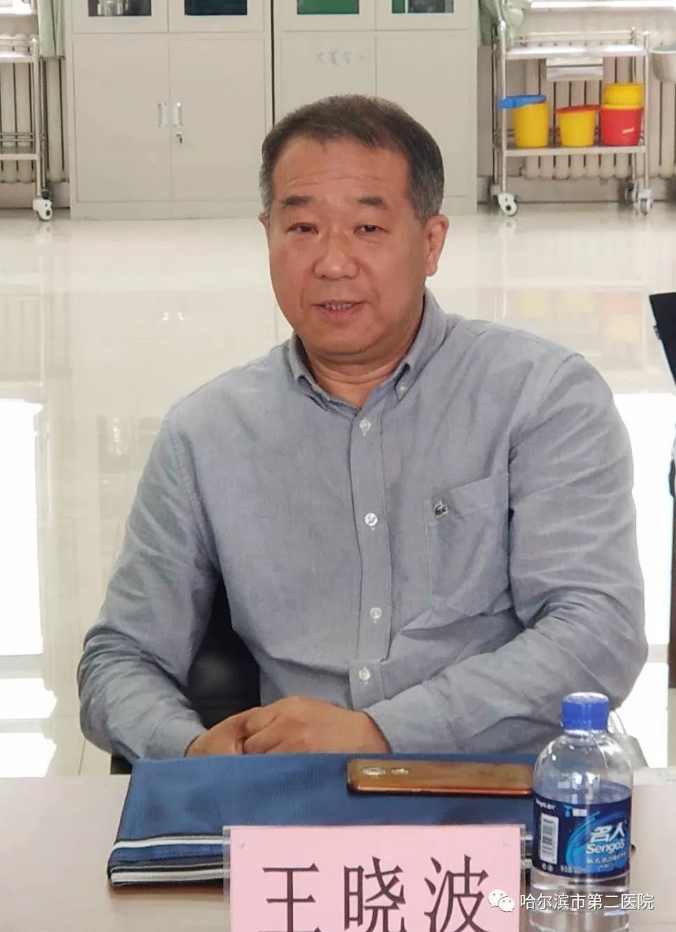 6月19日,由省卫生健康委科教处科长朱大伟带队,省内各知名专家组成的