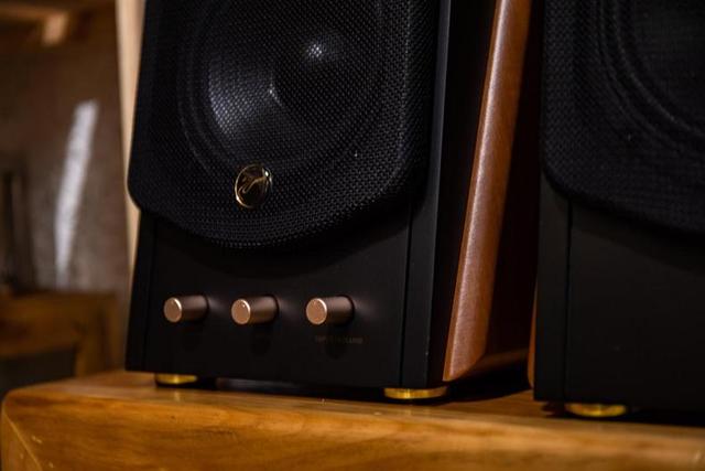 20年后的复刻依旧动人心弦,惠威m200音箱体验