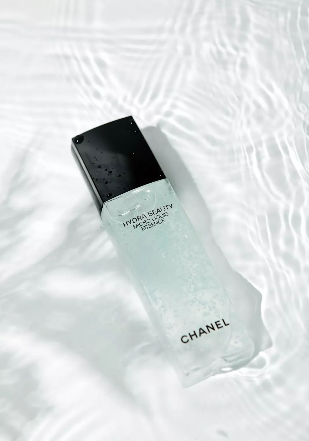 玩美旅程 | 让肌肤潜水一夏,解除高温警报!_香奈儿