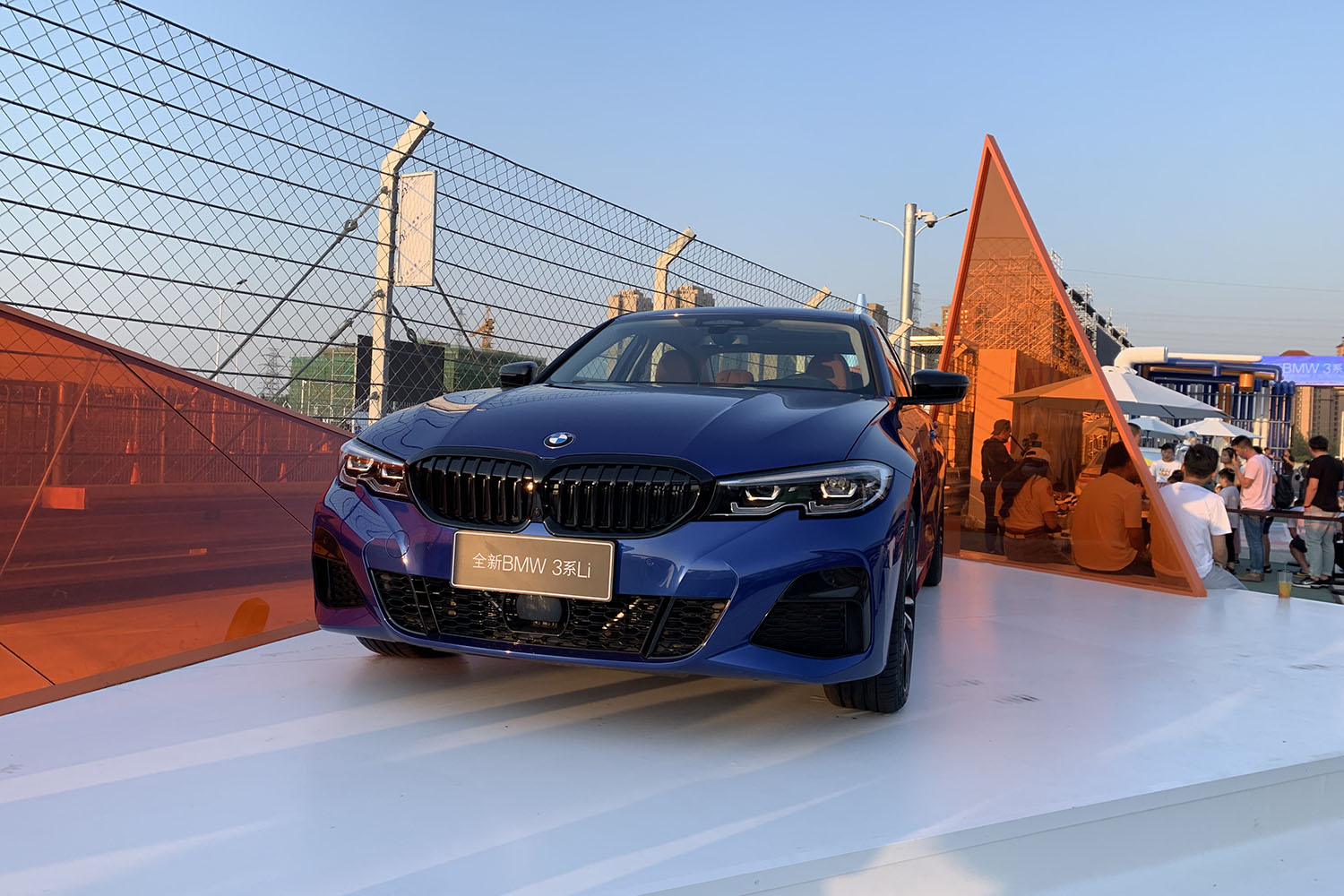 运动舒适科技一个都不能少,全新宝马3系上市,售31.39-36.39万元