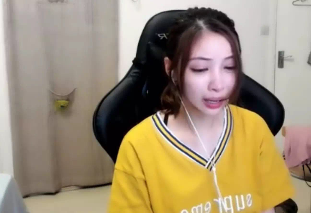 斗鱼嘉年华kiko与小学妹的悬疑事件满足吃瓜群众吃瓜需求