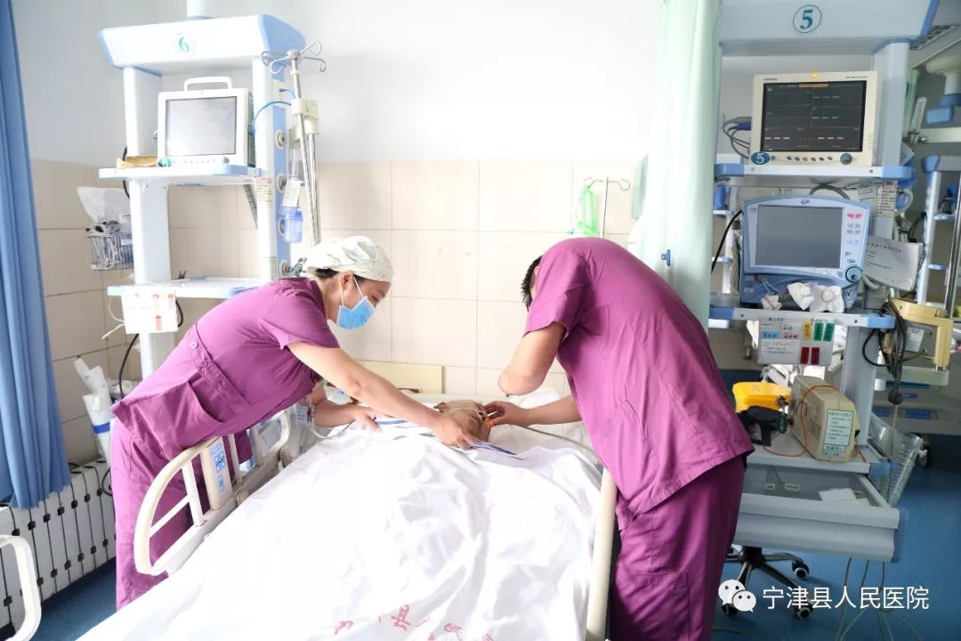 【扩散】宁津县人民医院120接诊一位老年男性三无病人,急寻家属,求