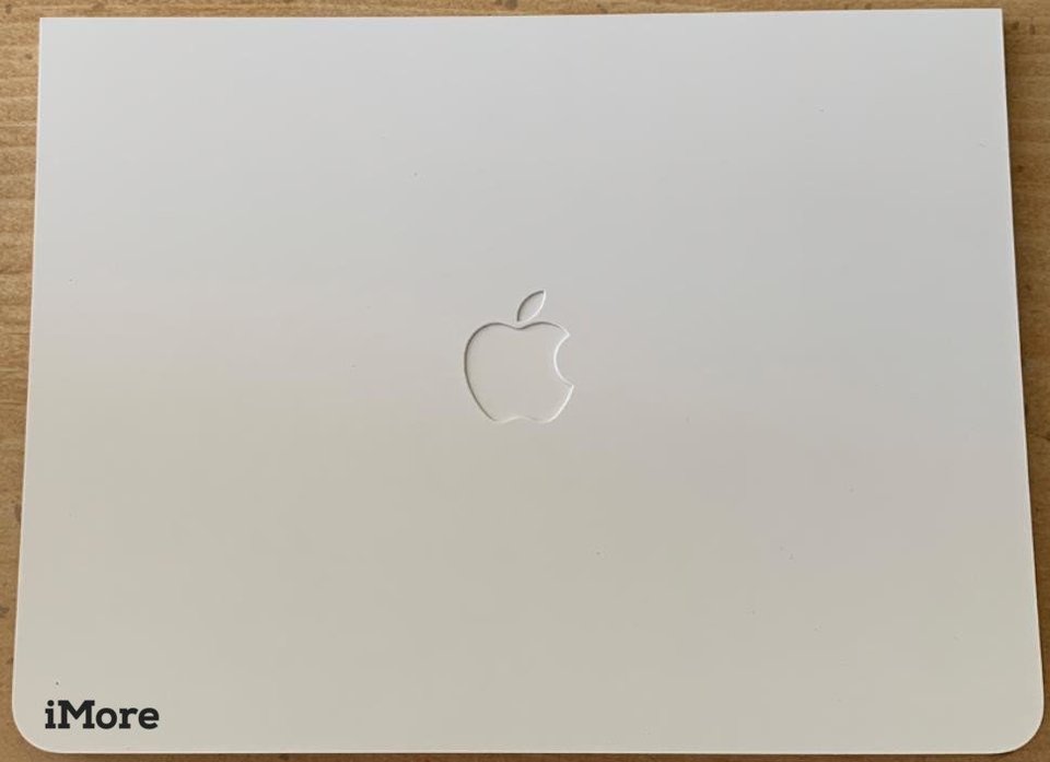 Apple Card 新照片欣赏 重量约为14.75克