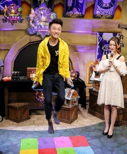 炉石传说特色直播节目盘点这类技术和趣味兼具的内容不嫌多